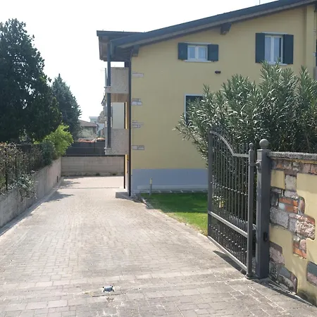 Juliet's Apartment *